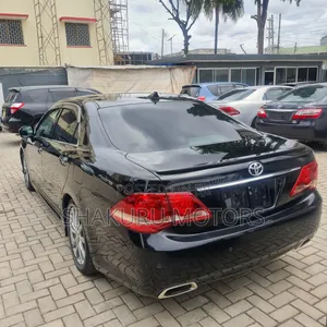 Toyota Crown 2009 Black