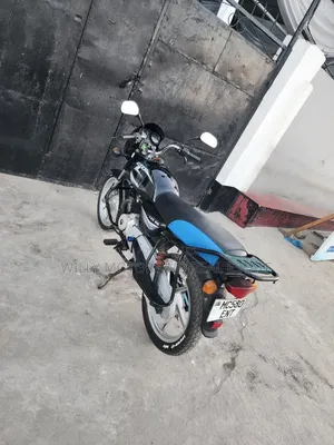 Bajaj Boxer 125 2022 Black