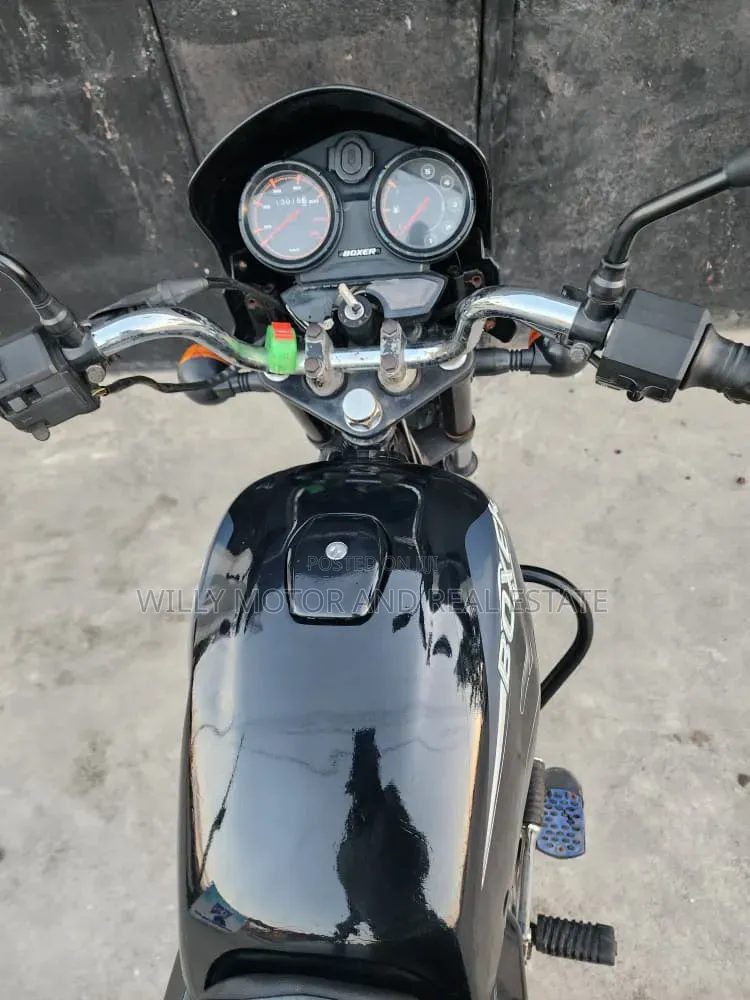 Bajaj Boxer 125 2022 Black