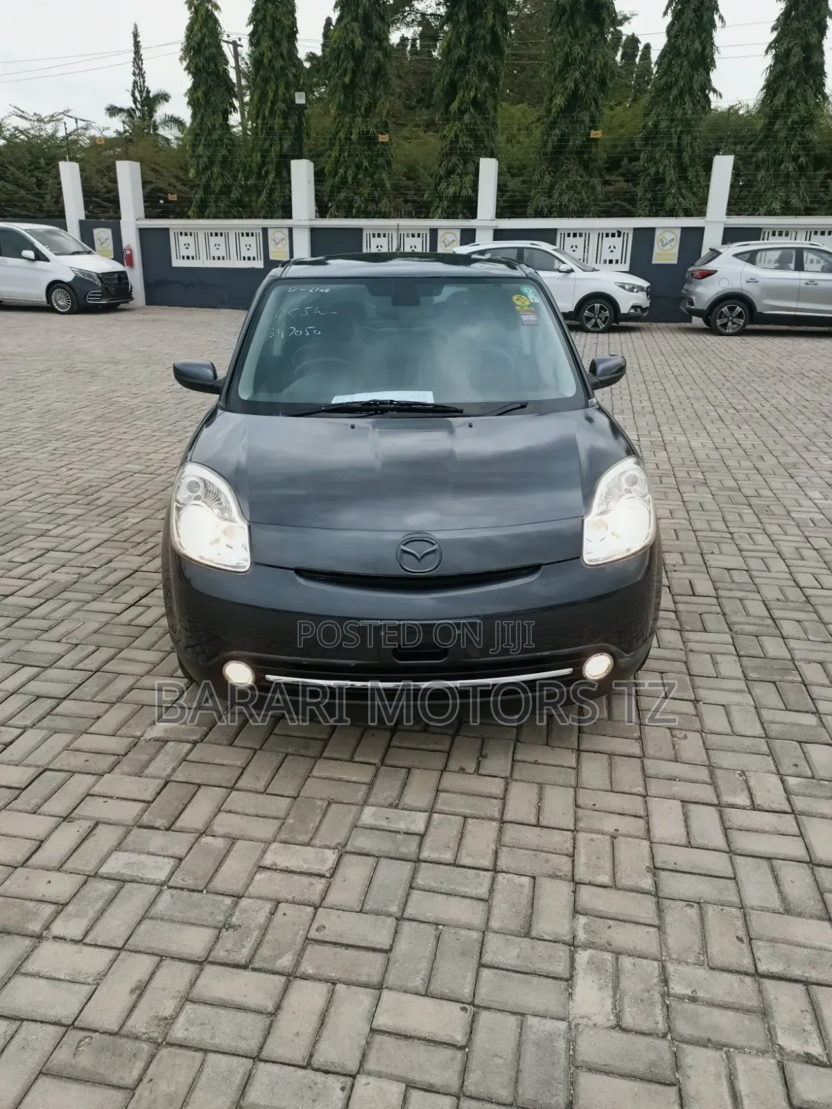 Mazda Verisa 2010 Gray
