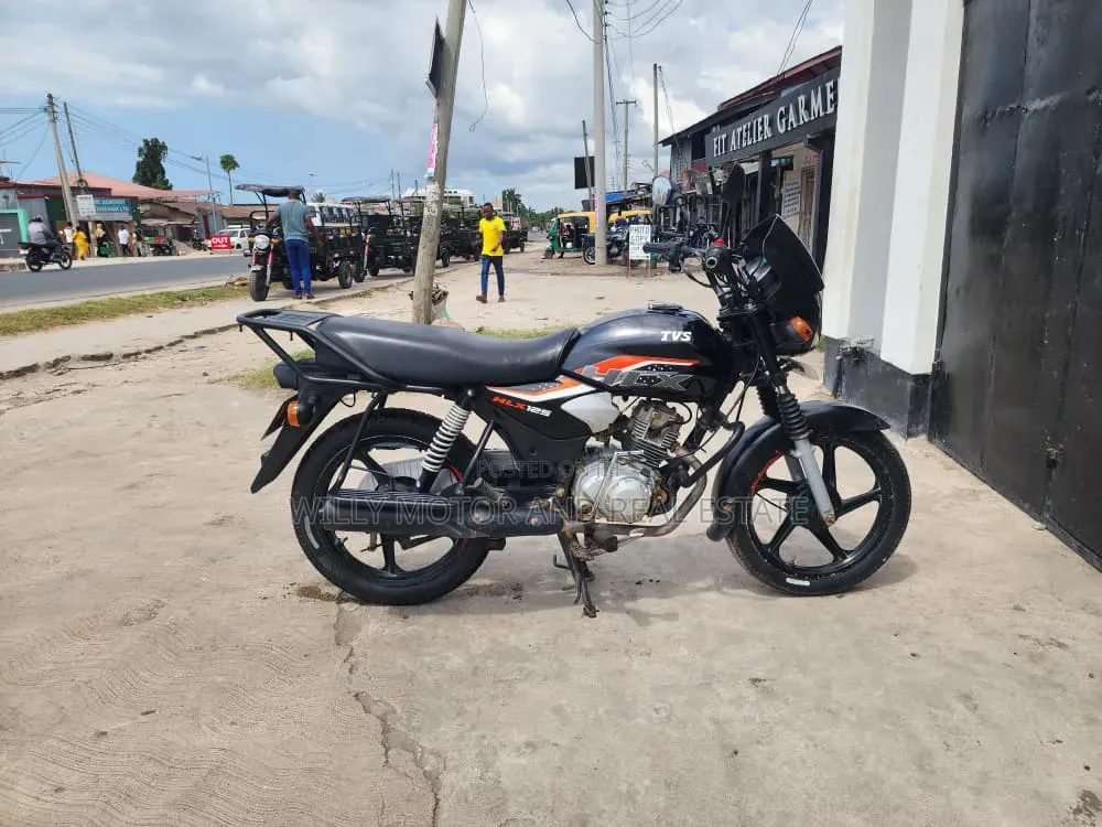 TVS HLX 125 2020 Black