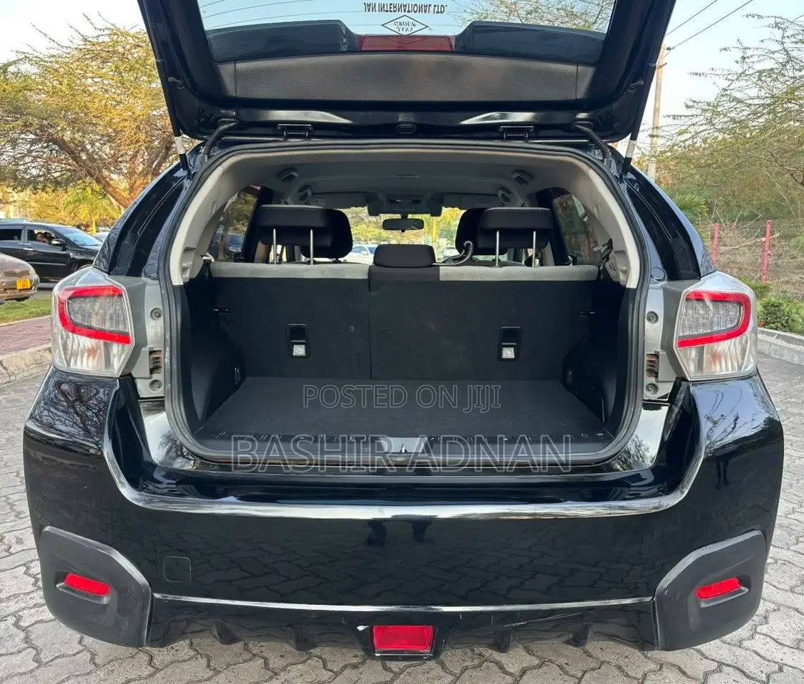 Subaru XV Hybrid 2016 Black