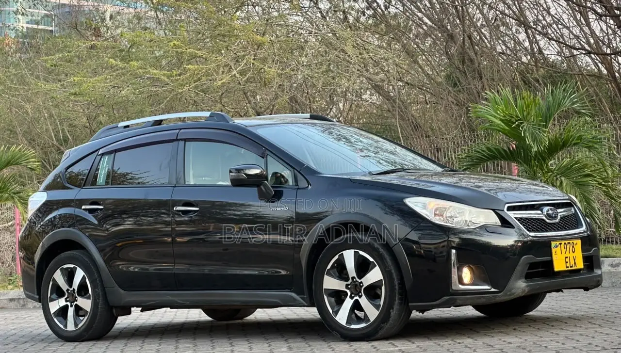 Subaru XV Hybrid 2016 Black