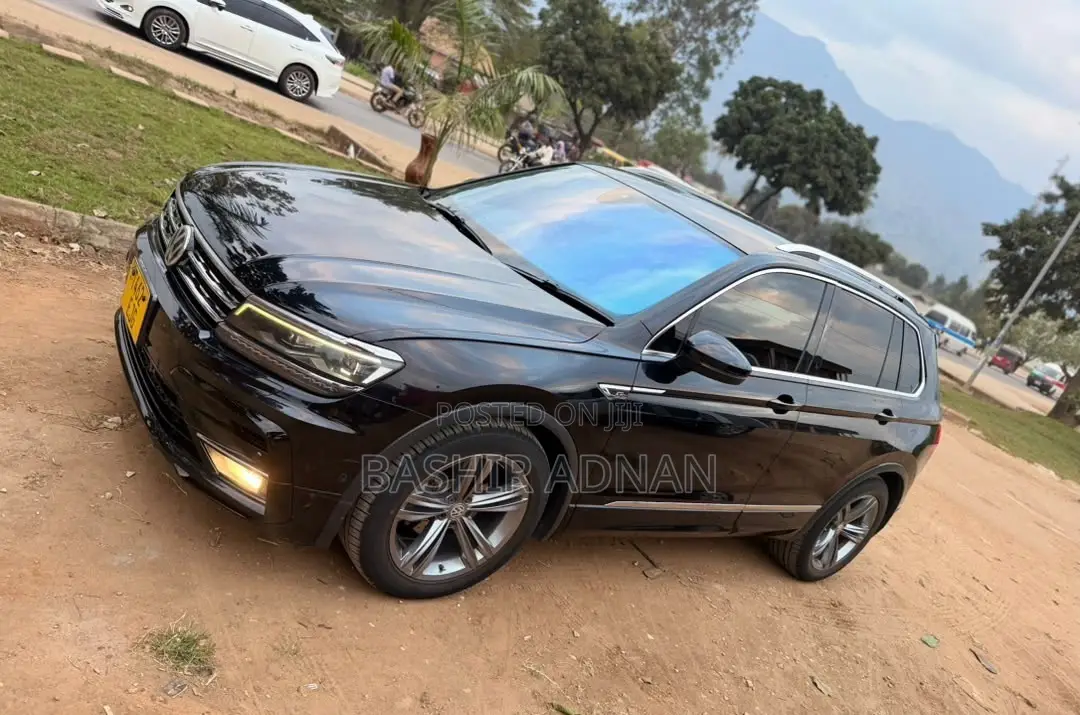 Volkswagen Tiguan 2017 Black