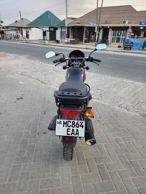 Bajaj Boxer 125 2021 Black
