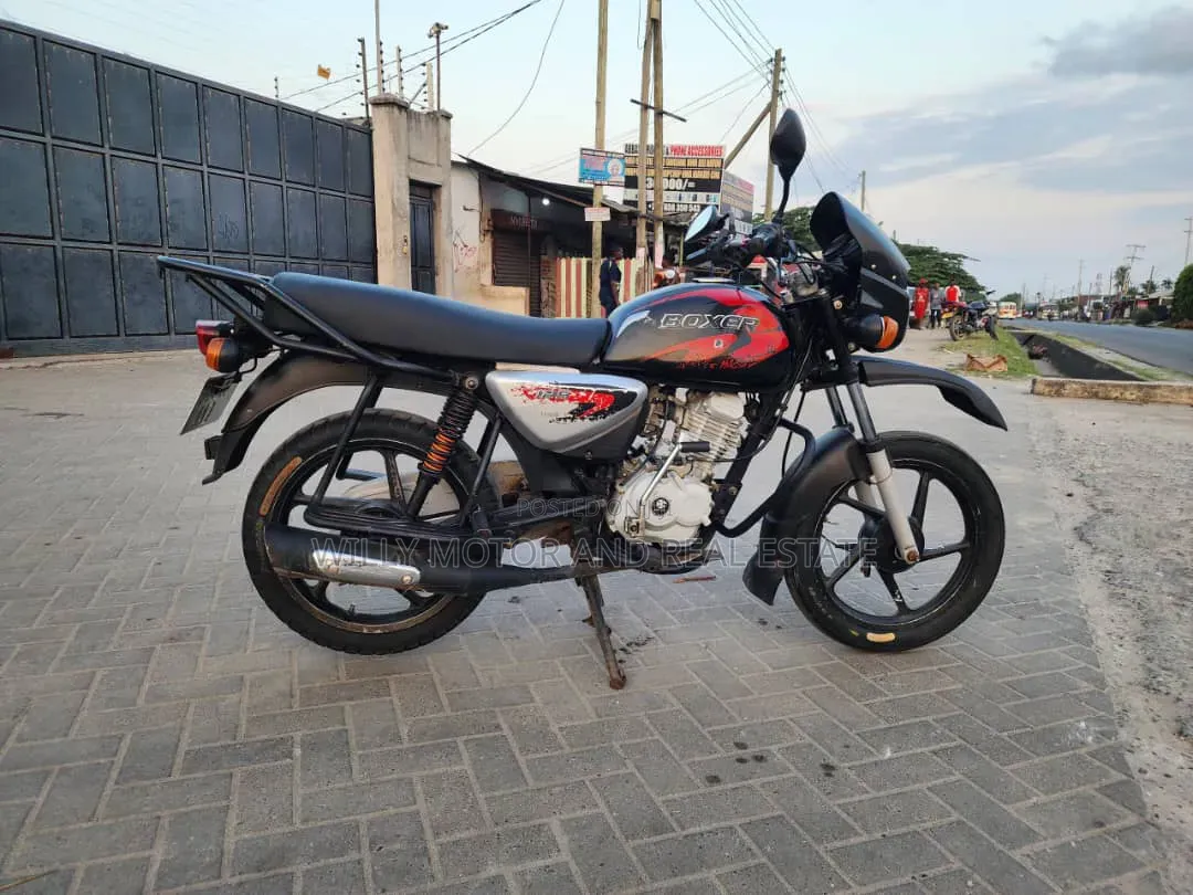 Bajaj Boxer 125 2021 Black