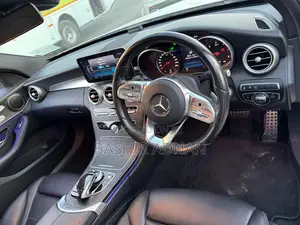 Mercedes-Benz C220 Classic 2019 White