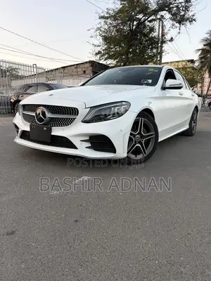 Mercedes-Benz C220 Classic 2019 White