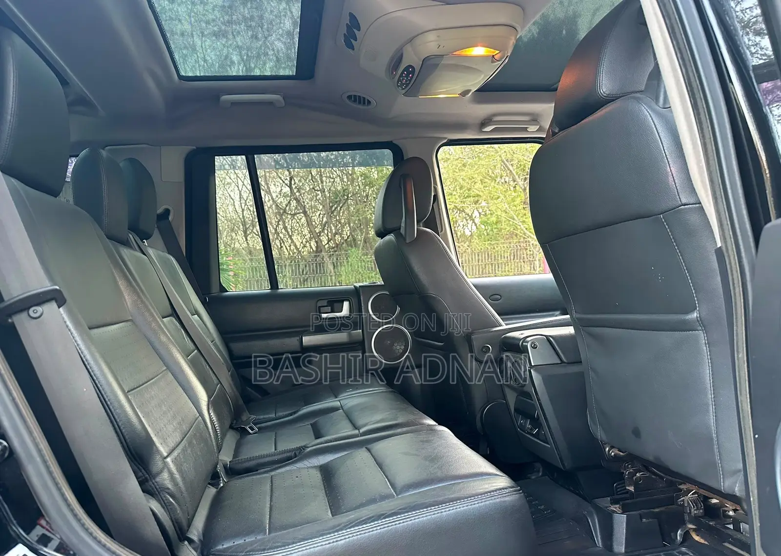 Land Rover Discovery 2010 Matt Black