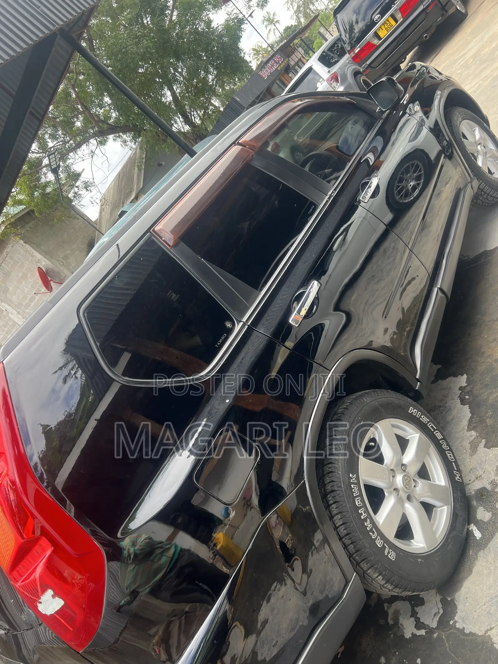 Nissan X-Trail 2.0 Automatic 2008 Black