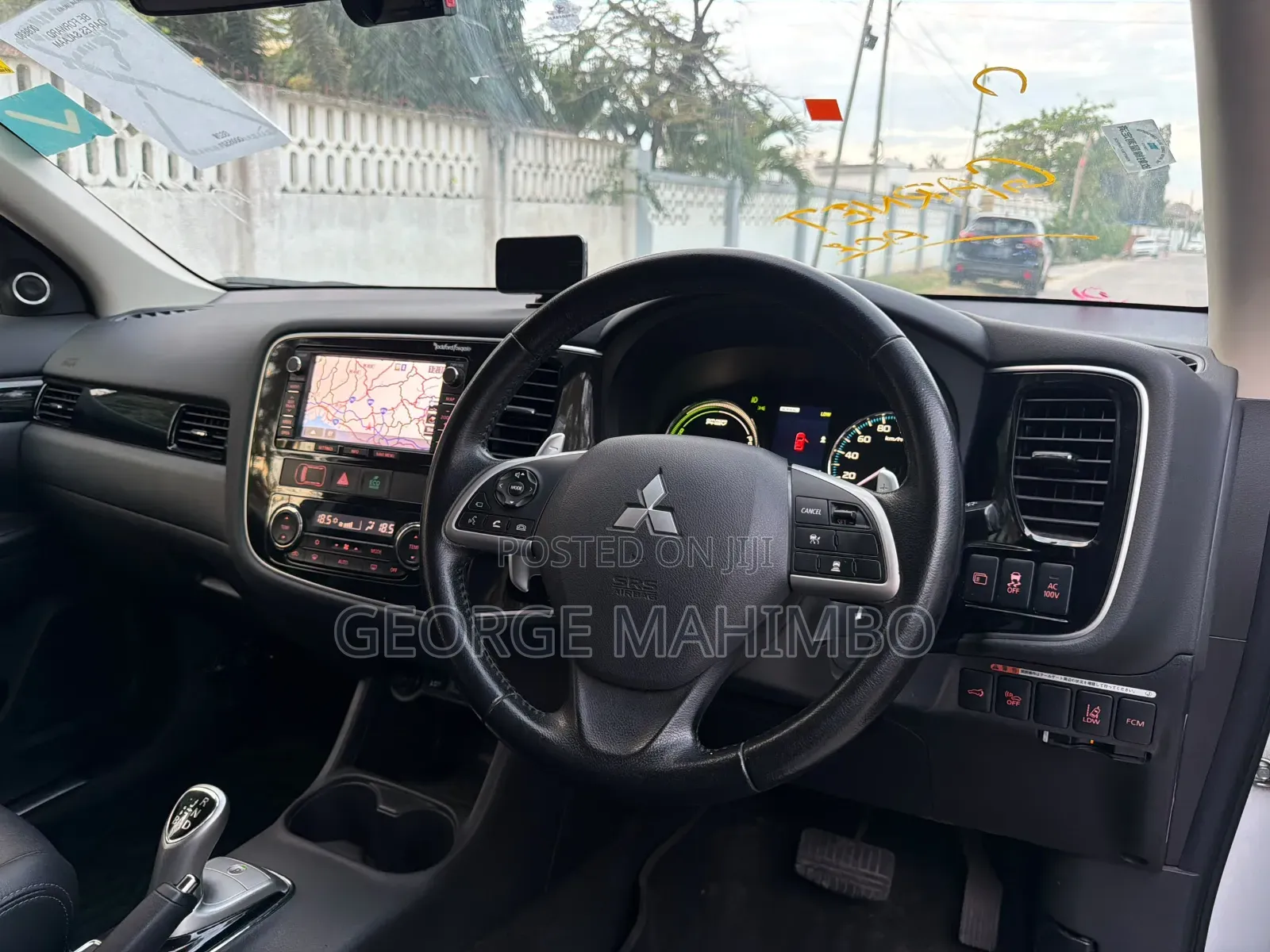 Mitsubishi Outlander 2013 White