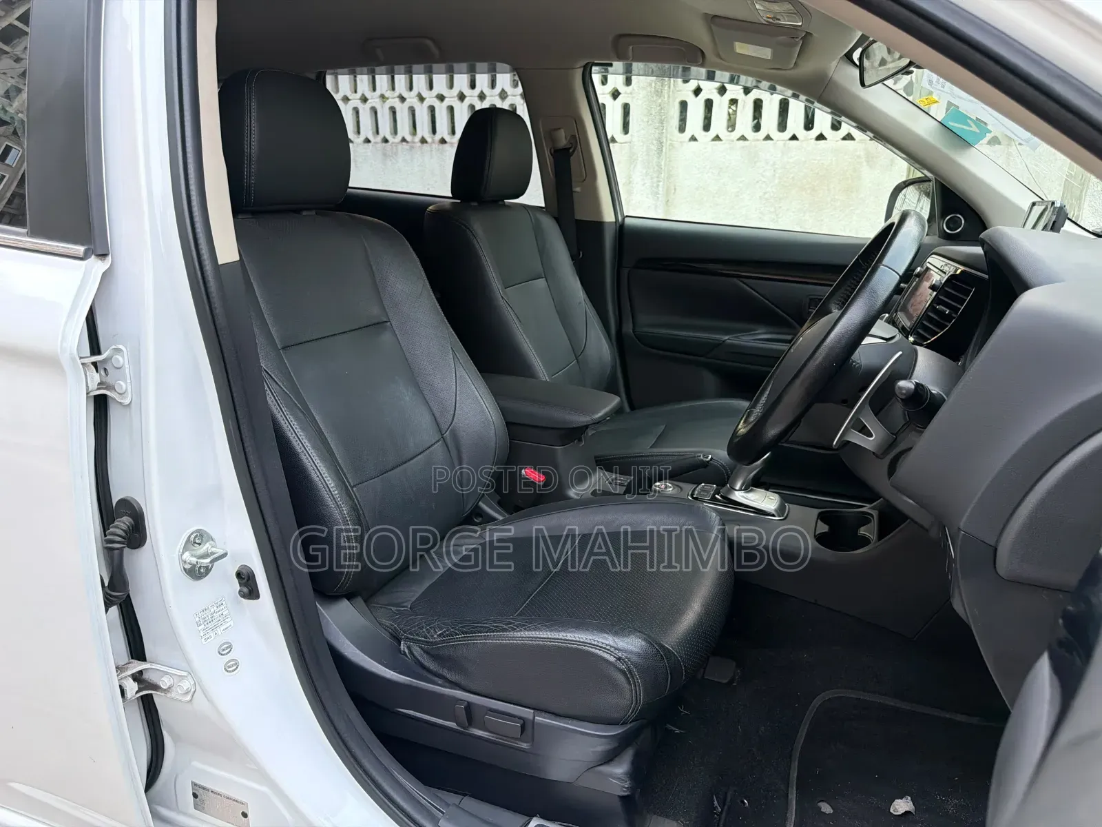 Mitsubishi Outlander 2013 White
