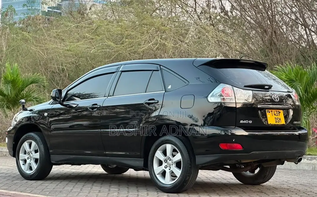 Toyota Harrier 2006 Black