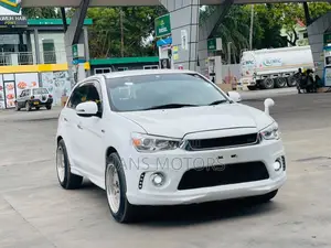 Mitsubishi RVR 2008 White