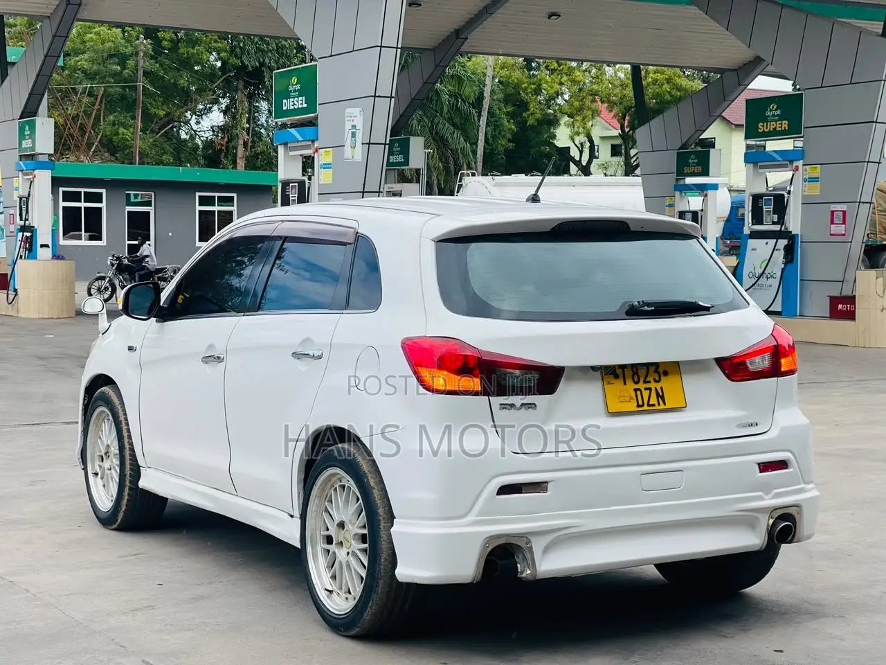 Mitsubishi RVR 2008 White