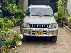 Toyota Land Cruiser Prado 2001 Beige