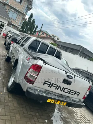 Ford Ranger 2010 Silver