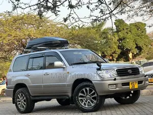 Toyota Land Cruiser 1998 Silver