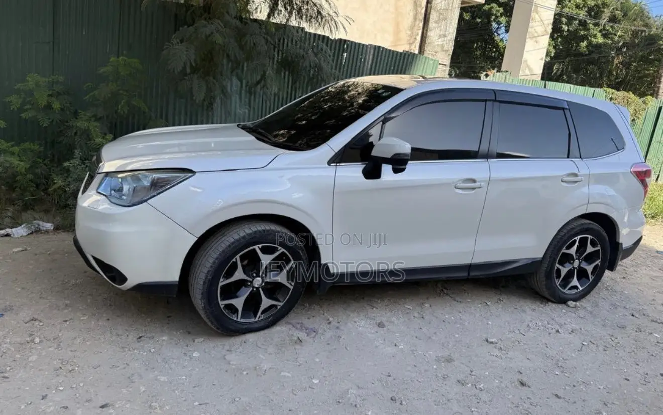 Subaru Forester 2013 White