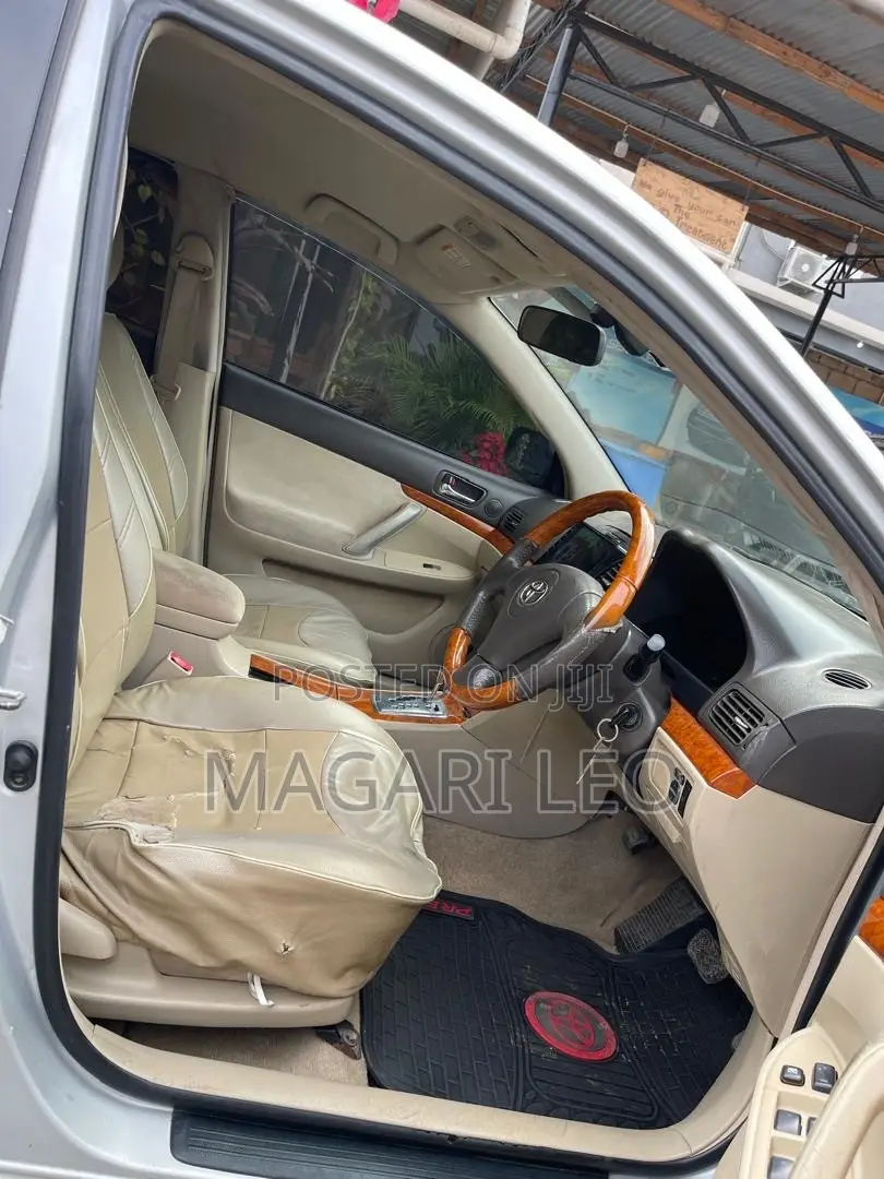 Toyota Premio 2.0 FWD 2006 Silver