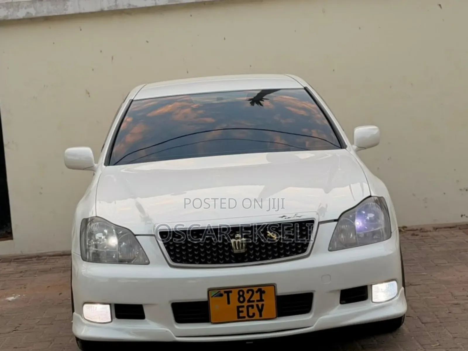 Toyota Crown 2007 White