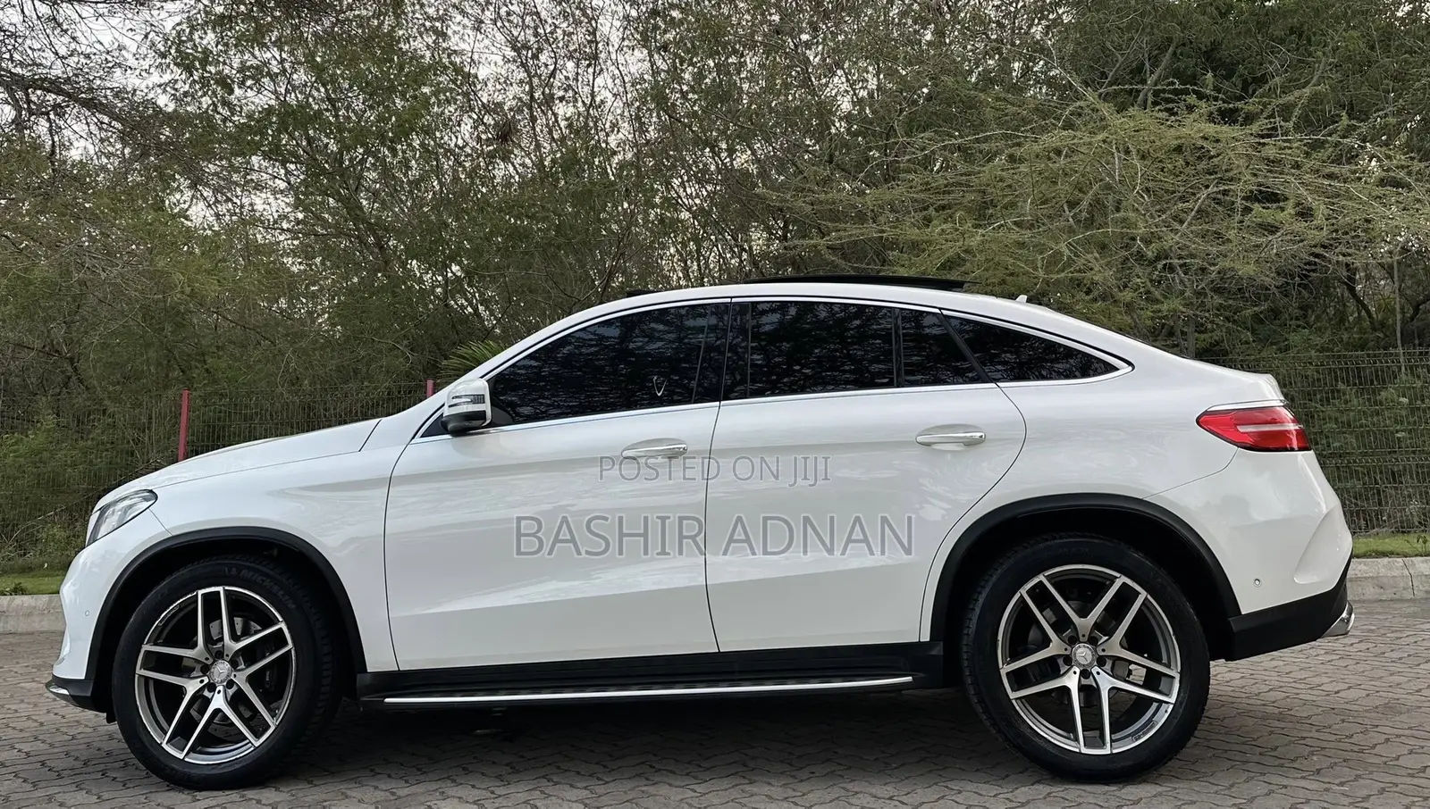 Mercedes-Benz GLE-Class GLE 350d 4MATIC 2016 Pearl