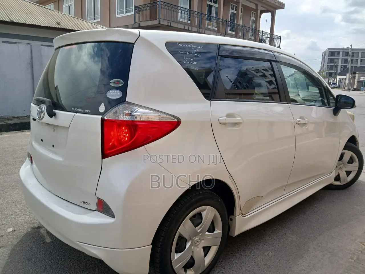 Toyota Ractis 2011 White