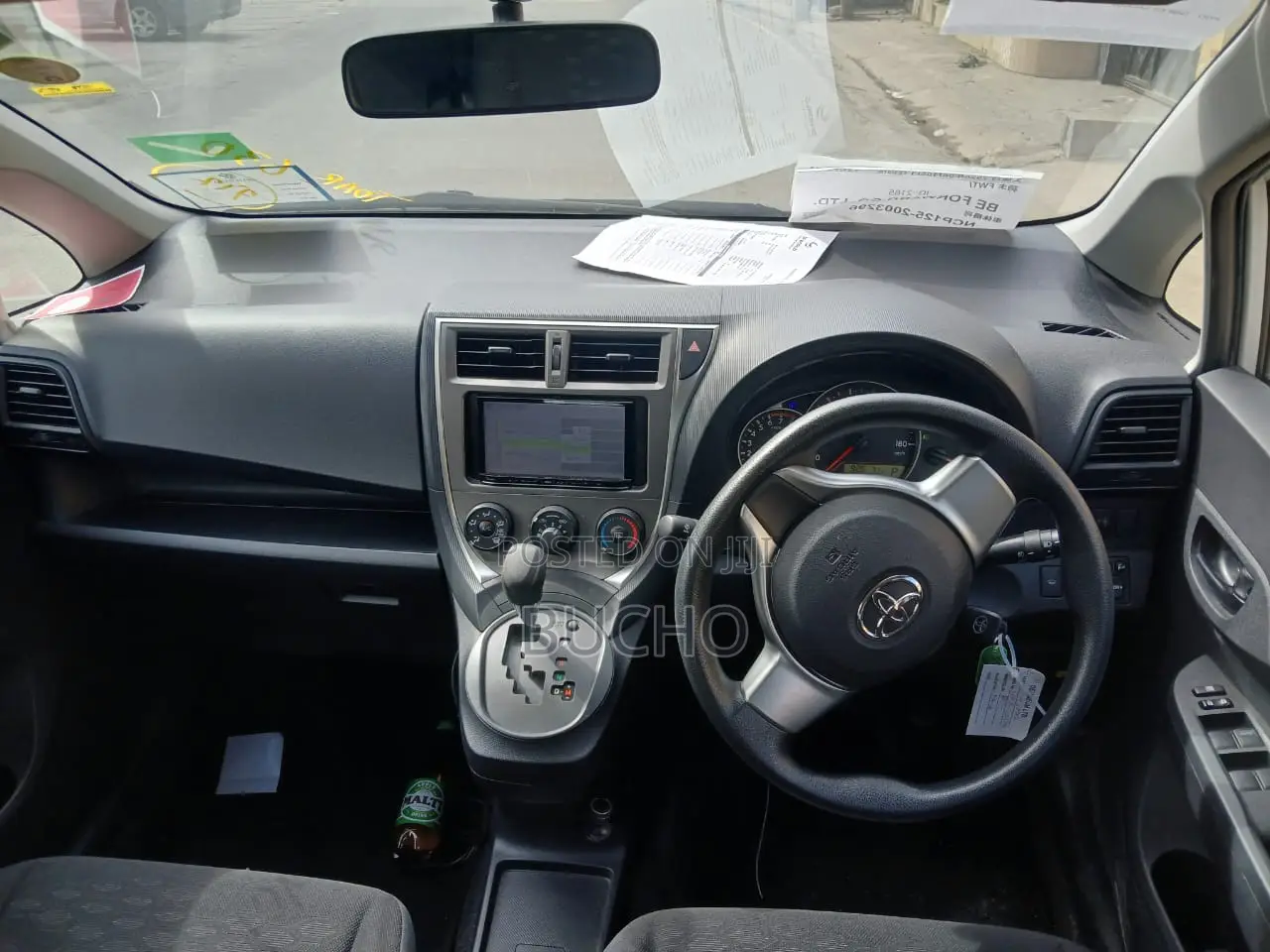 Toyota Ractis 2011 White
