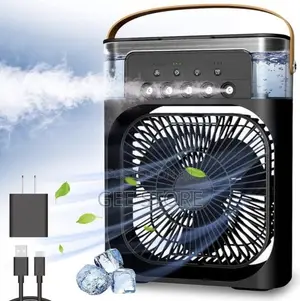 A 3-in-1 Desktop Fan, Humidifier, and Night Light