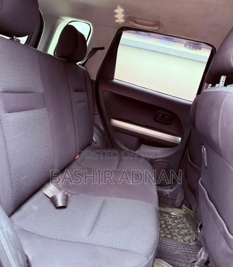 Toyota IST 2005 Gray