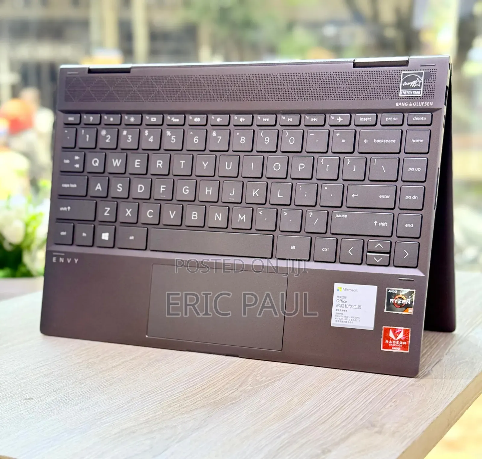 Laptop HP Envy x360 8GB AMD Ryzen 5 SSD 512GB