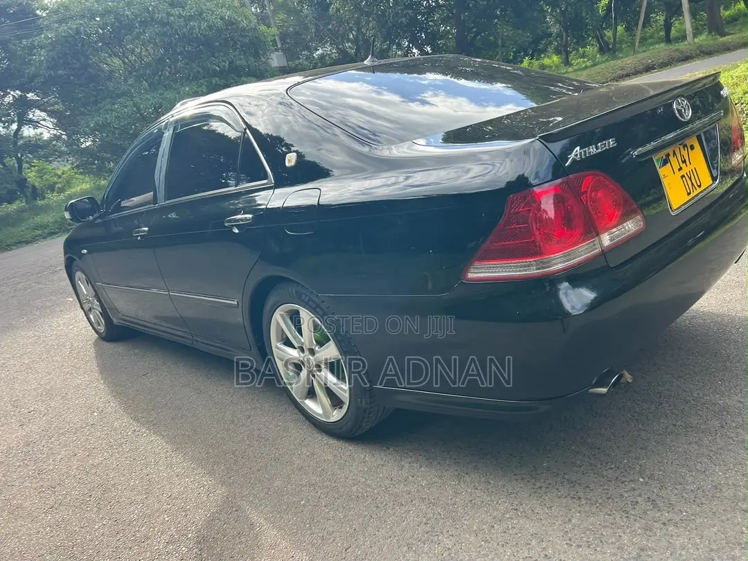 Toyota Crown 2007 Black