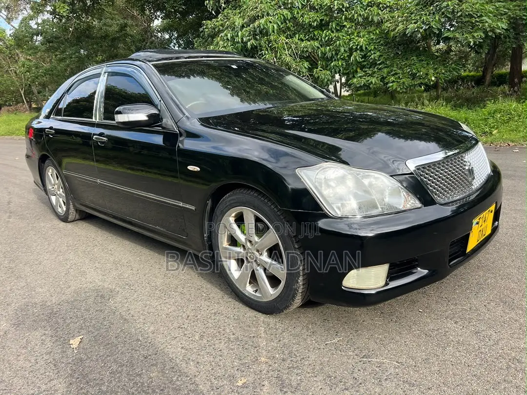 Toyota Crown 2007 Black