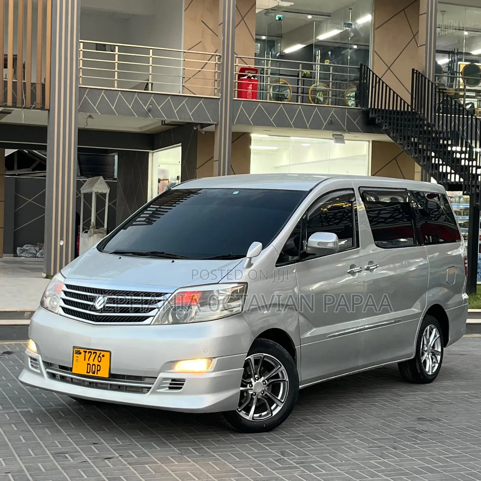 Toyota Alphard 2003 Silver