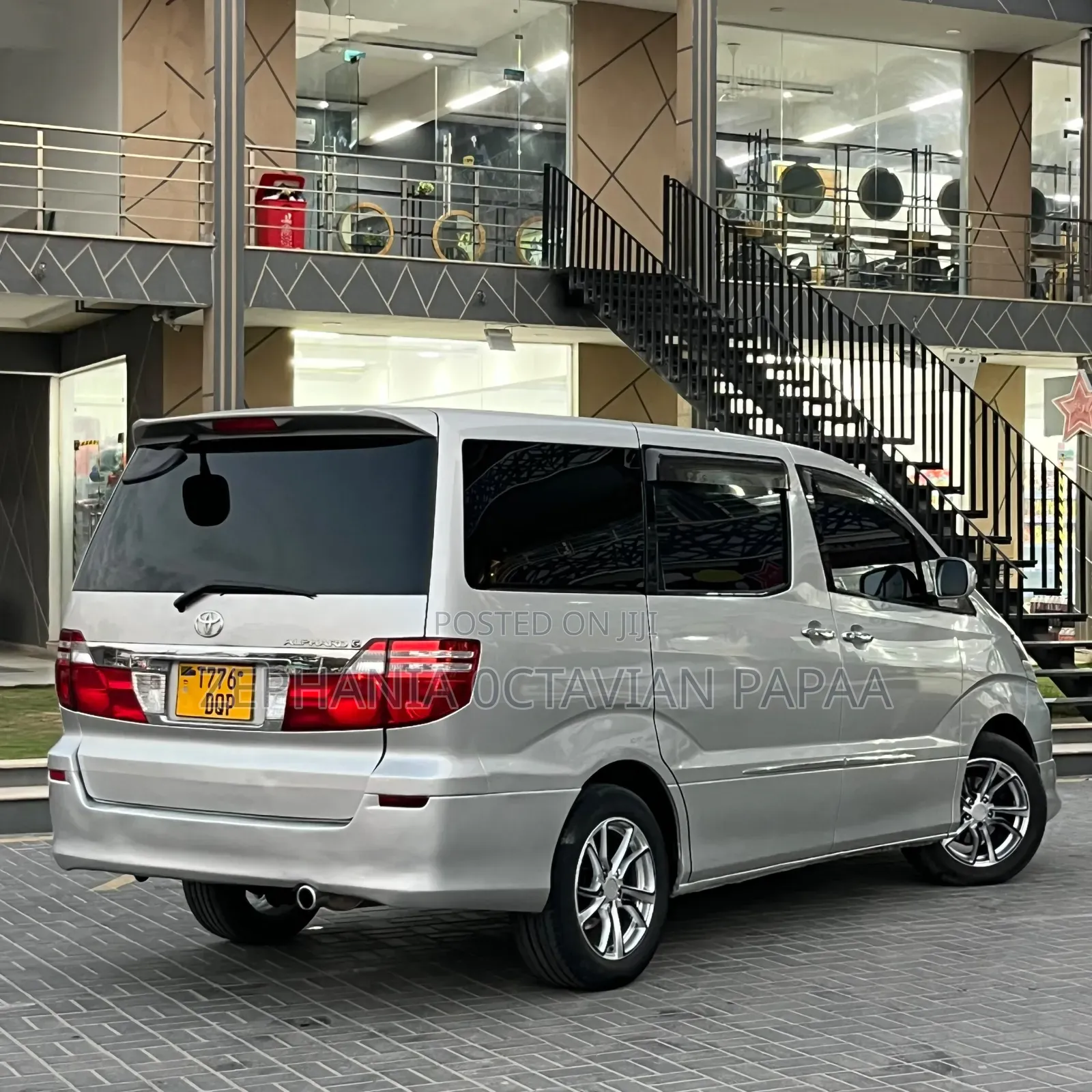 Toyota Alphard 2003 Silver