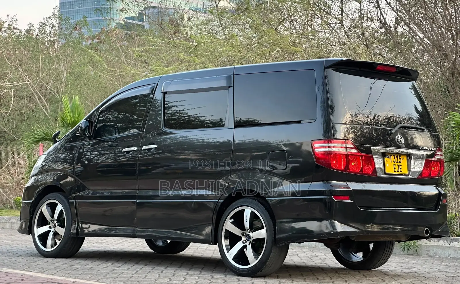 Toyota Alphard 2006 Black