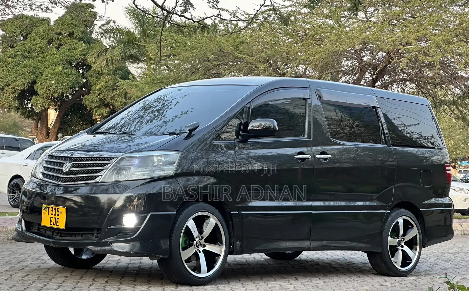 Toyota Alphard 2006 Black