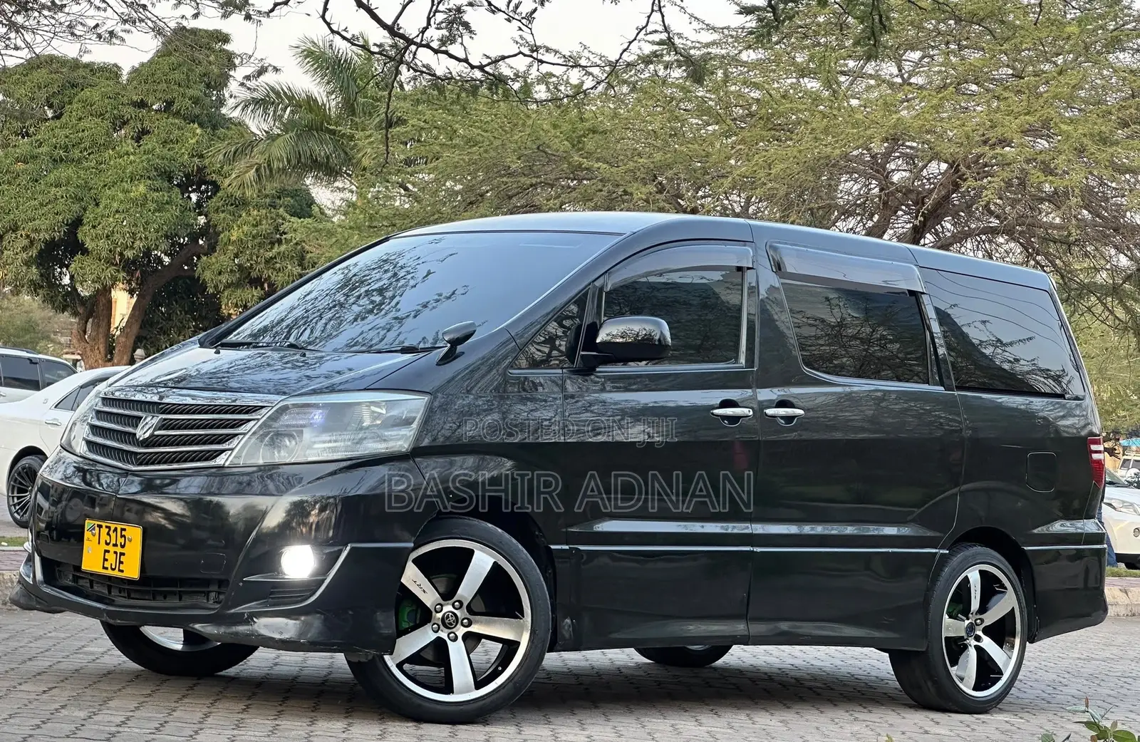 Toyota Alphard 2006 Black