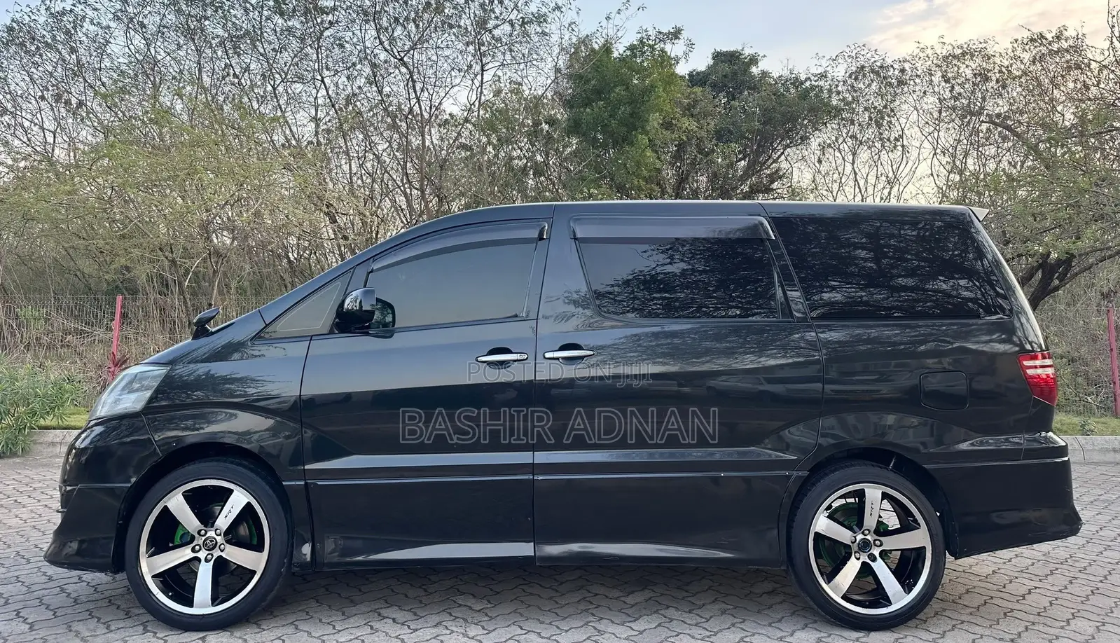 Toyota Alphard 2006 Black