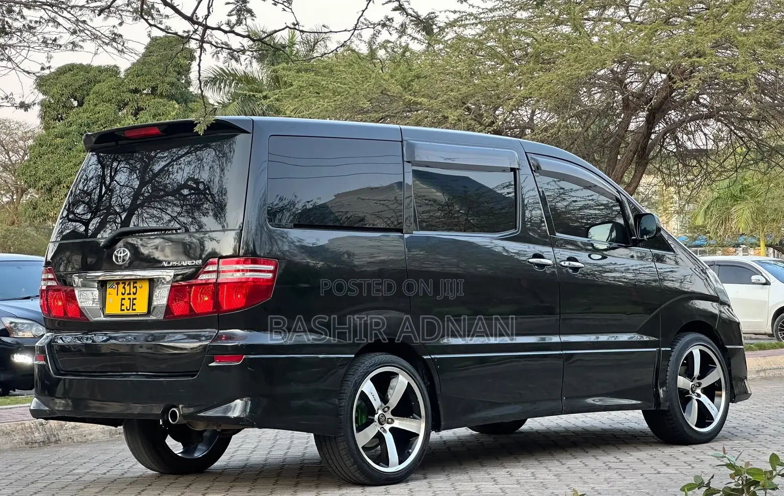 Toyota Alphard 2006 Black