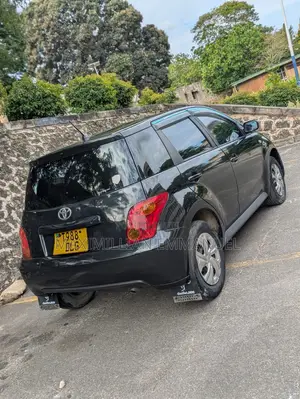 Toyota IST 2005 Black