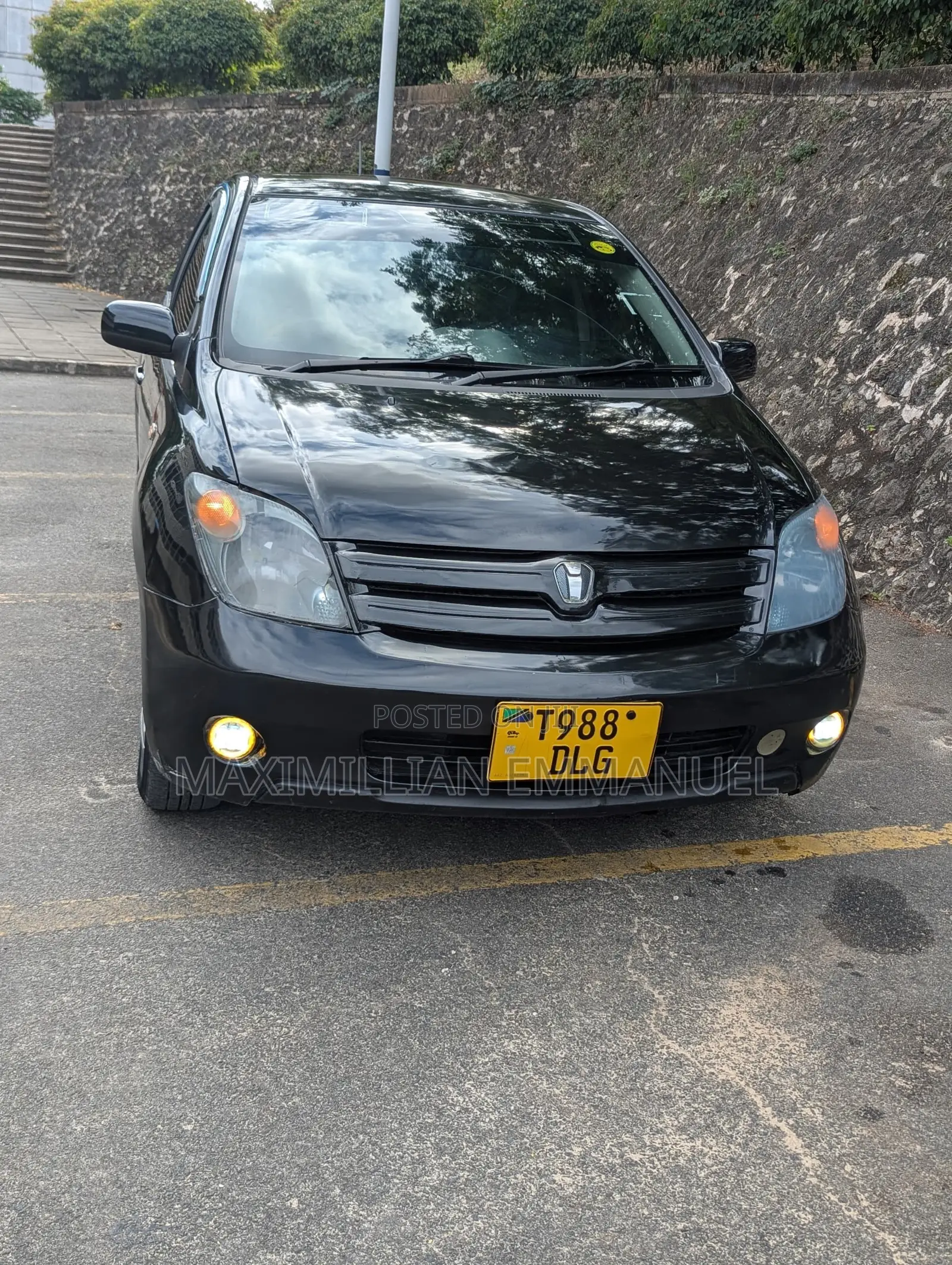 Toyota IST 2005 Black