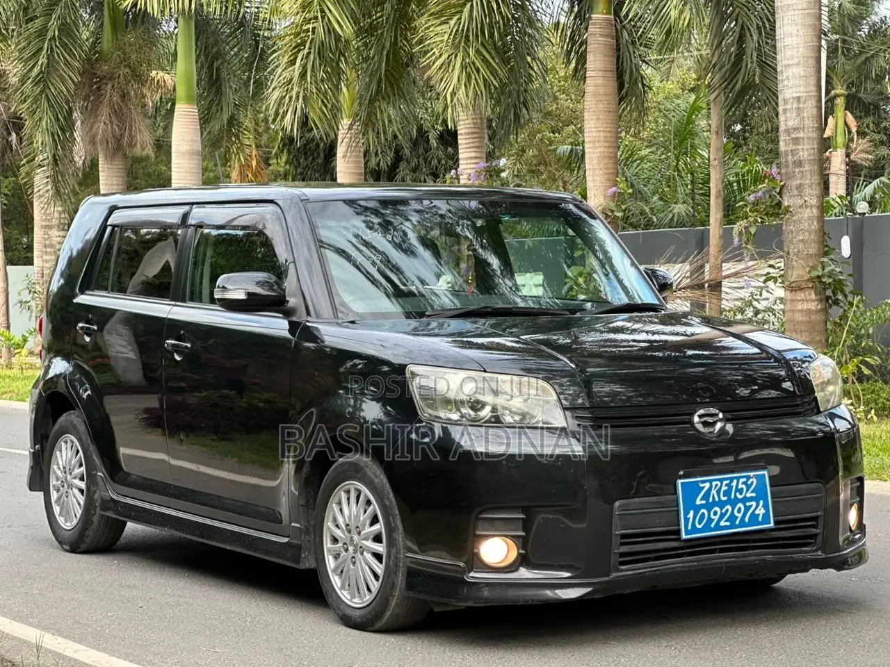Toyota Corolla Rumion Hatchback 1.5 FWD 2009 Black