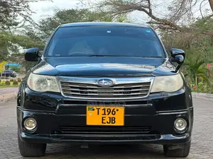 Subaru Forester 2010 Black