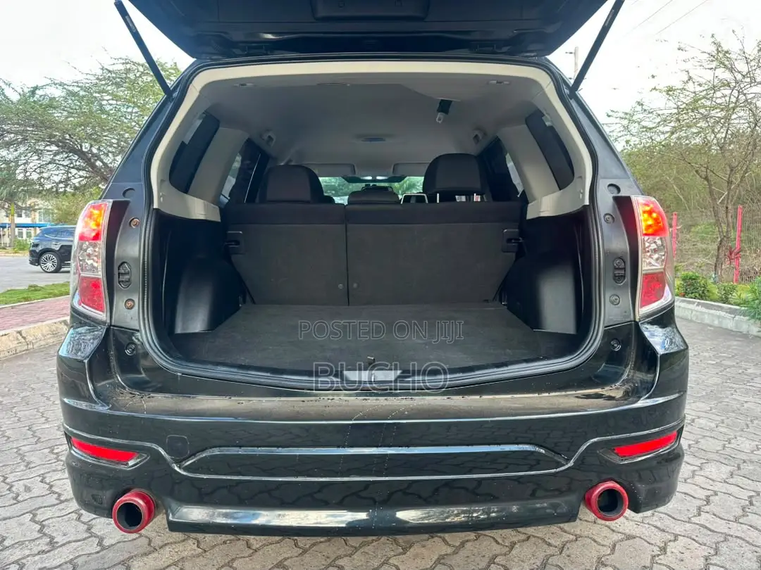 Subaru Forester 2010 Black