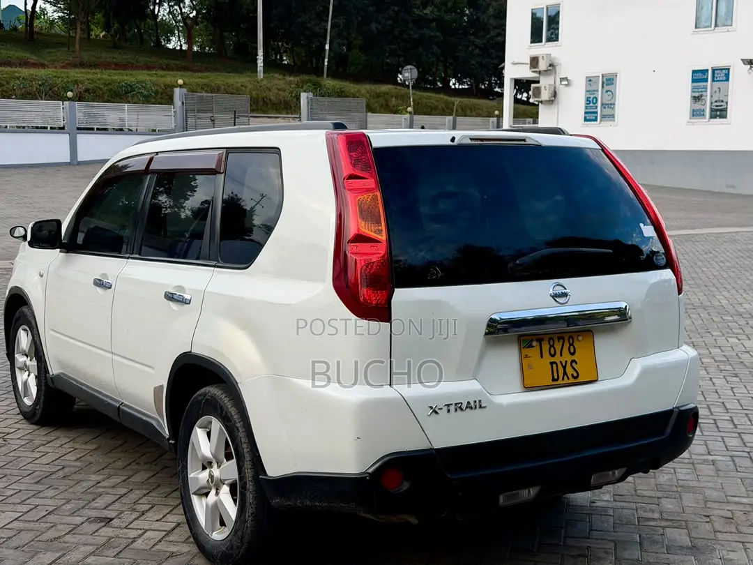 Nissan X-Trail 2010 White