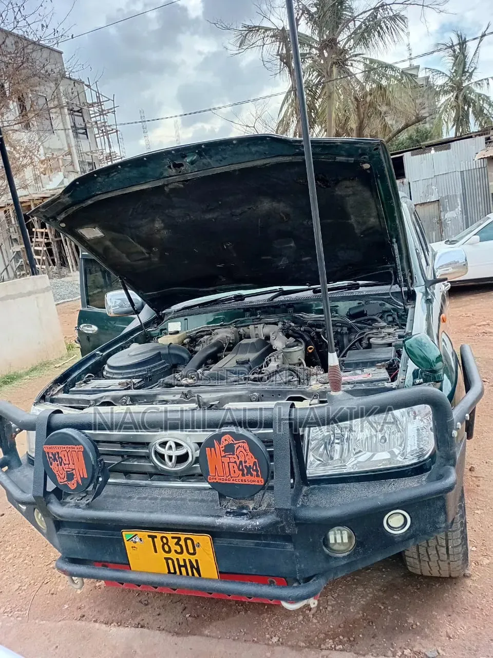 Toyota Land Cruiser 2005 Green