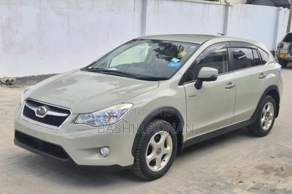 Subaru XV Hybrid 2014 Gray