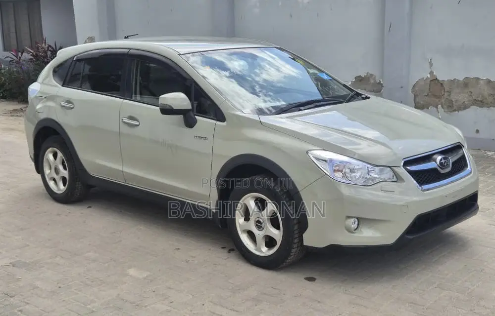 Subaru XV Hybrid 2014 Gray