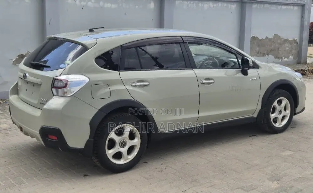 Subaru XV Hybrid 2014 Gray